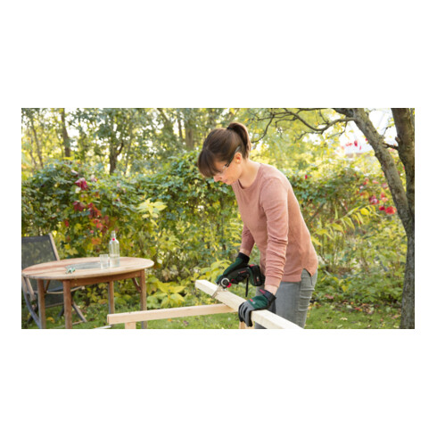 Bosch AdvancedCut 18 accuzaag met NanoBlade-technologie, met 1 x PBA 18V 2,5 Ah accu
