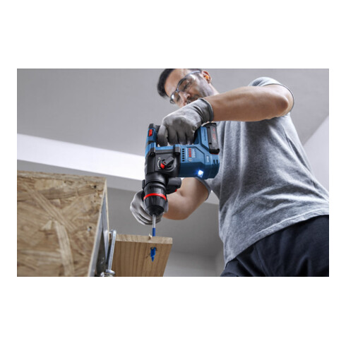 Bosch Akku-Bohrhammer mit ONECHUCK GBH 18V-18 X