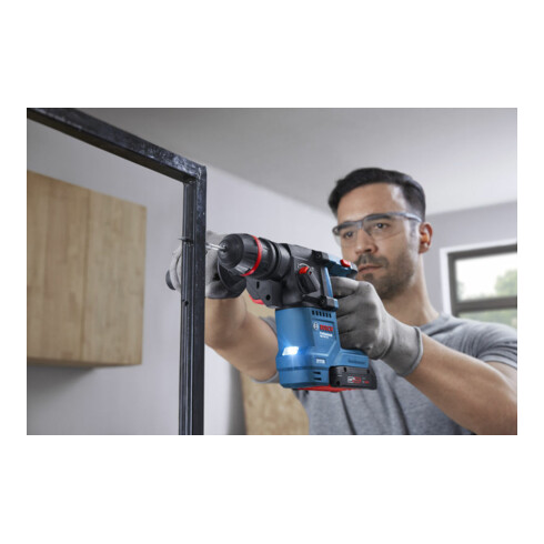 Bosch Akku-Bohrhammer mit ONECHUCK GBH 18V-18 X