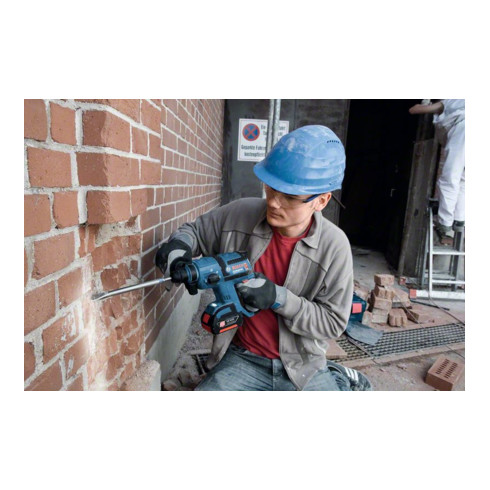 Bosch Akku-Bohrhammer mit SDS plus GBH 18 V-EC mit 2 x 5,0 Ah Li-Ion Akku L-BOXX