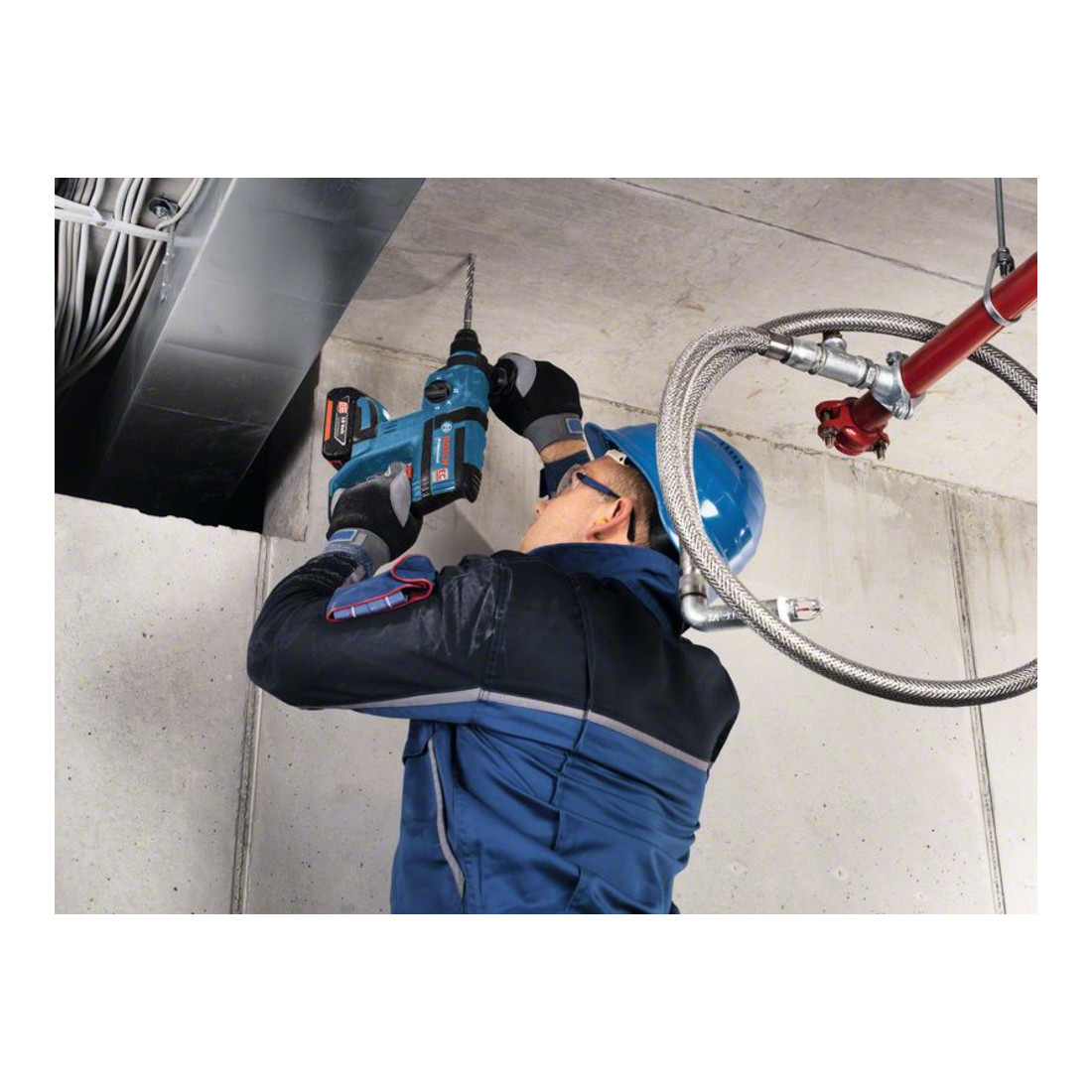 Bosch Akku-Bohrhammer mit SDS plus GBH 18 V-EC Solo Version L-BOXX