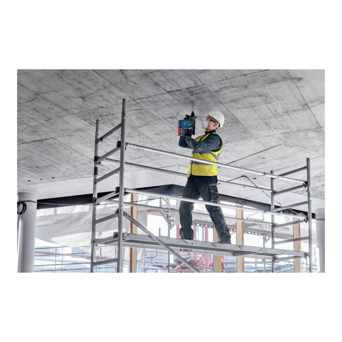 Bosch Akku-Bohrhammer mit SDS plus GBH 18V-24 C