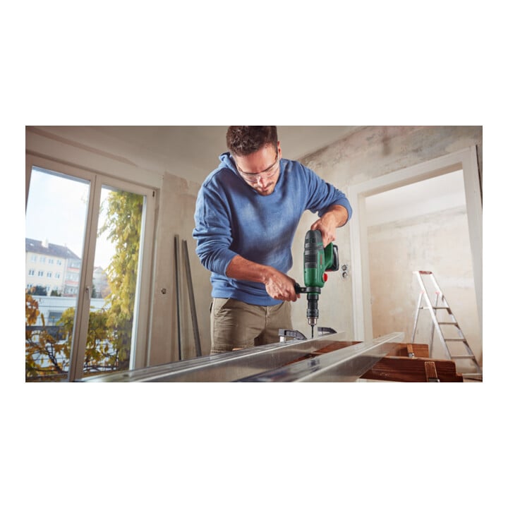 Bosch Akku-Bohrhammer UniversalHammer 18V, SDS-plus, Einzelschlagstärke 2,0 J