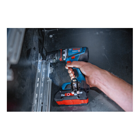 Bosch Akku-Bohrschrauber GSR 18V-90 FC, 1x Gürtelclip, 1x Bithalter