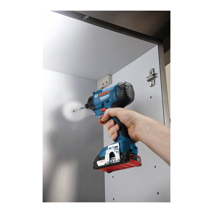 Bosch Akku-Drehschlagschrauber GDR 18V-160 mit 2 x 2,0 Ah Li-Ion Akku L-BOXX