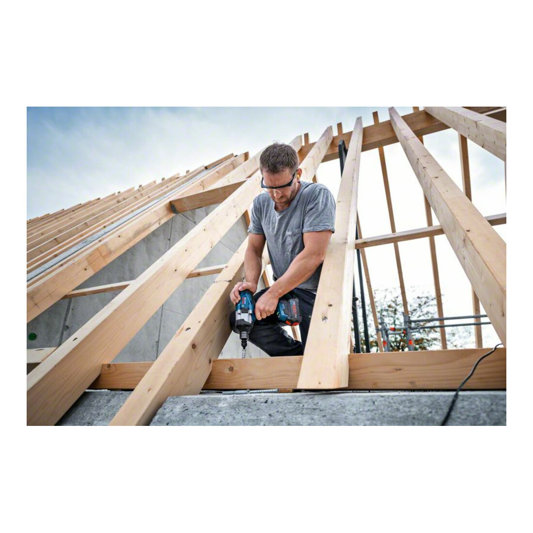 Bosch Akku-Drehschlagschrauber GDS 18V-1050 H