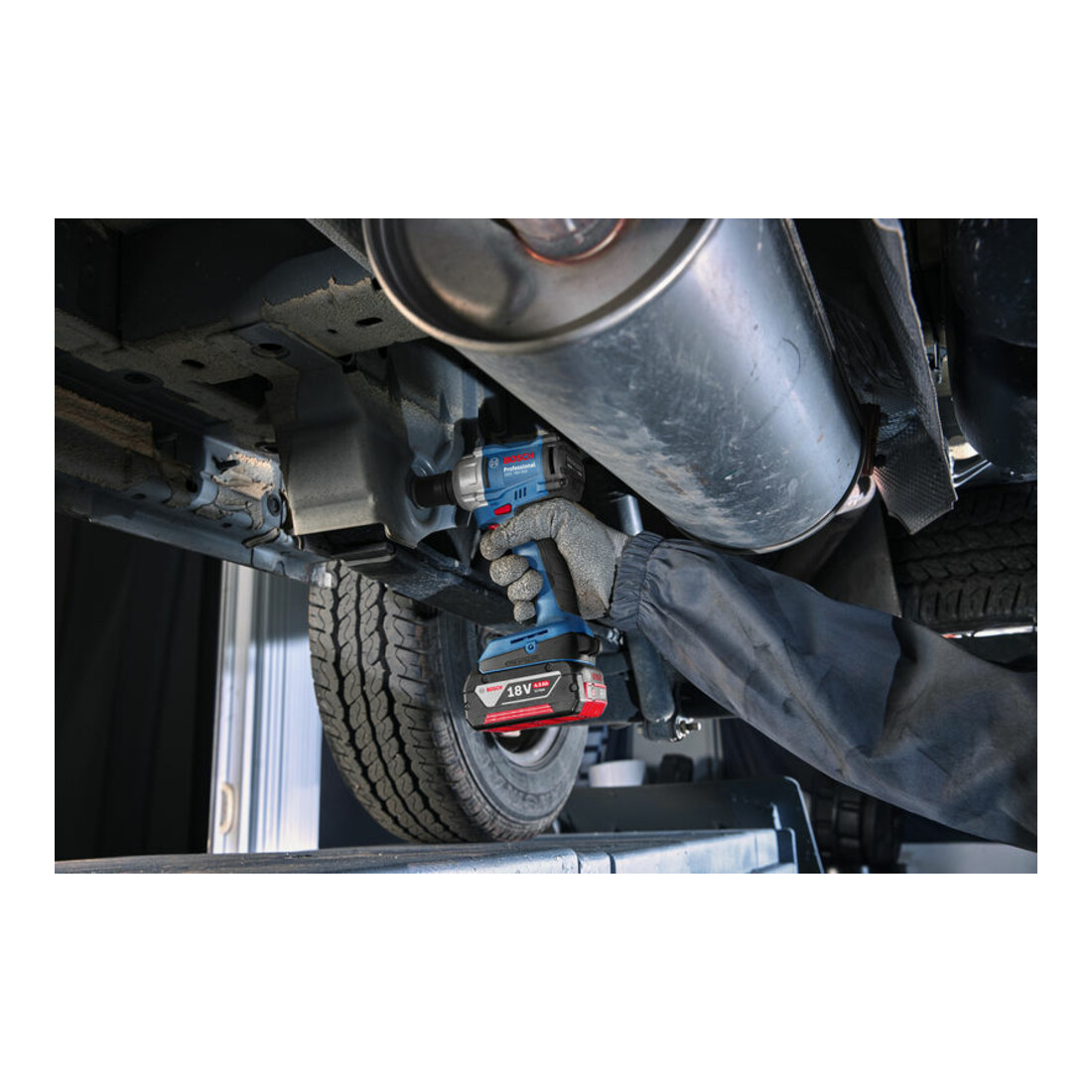 Bosch Akku-Drehschlagschrauber GDS 18V-350 in L-BOXX