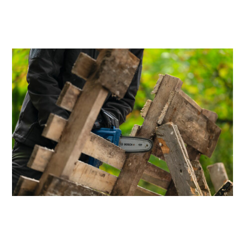 Bosch Akku-Hochentaster GKE 18V-15