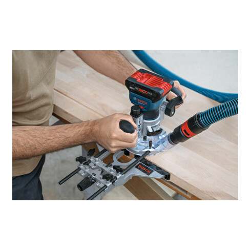 Bosch Akku-Kantenfräse GKF 18V-8 in L-BOXX 136