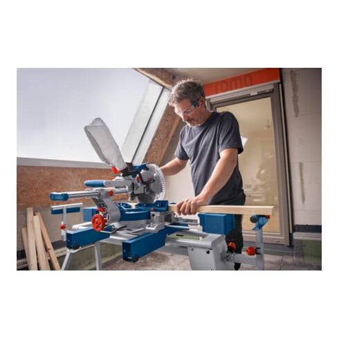Bosch Akku-Kapp- und Gehrungssäge BITURBO GCM 18V-216 D