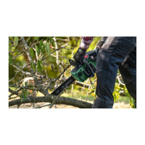 Bosch Akku-Kettensäge AdvancedChain 36V-35-40, 1x Akku 36V 2.0Ah, Ladegerät AL 36V-20