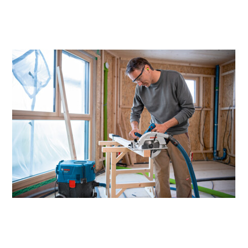 Bosch Akku-Kreissäge GKS 18V-70 L, 2 x Akku ProCORE18V 5.5Ah