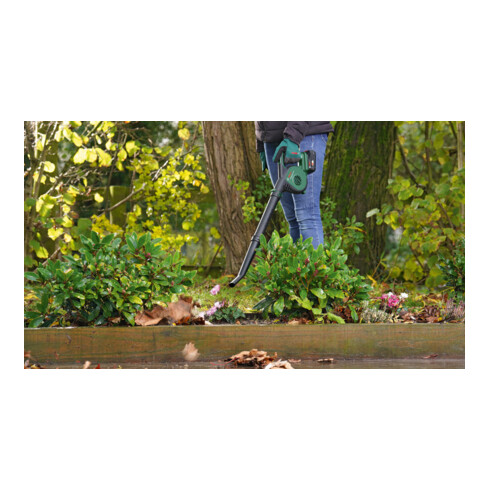 Bosch Akku-Laubbläser UniversalLeafBlower 18V-130 Solo