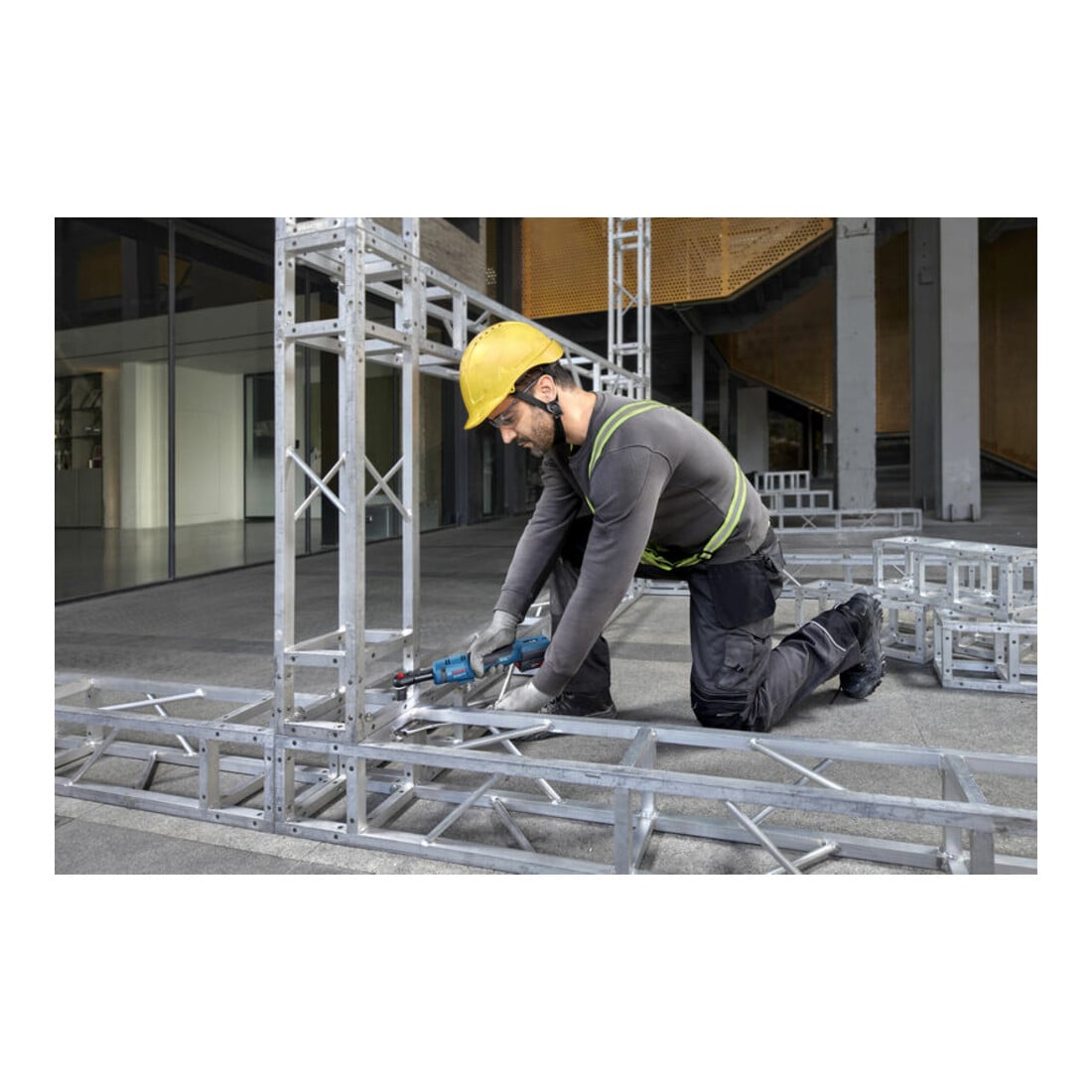 Bosch Akku-Ratschenschrauber GRC 18V-60