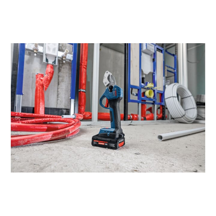 Bosch Akku-Rohrschere GPC18V-32P 18V in L-BOXX