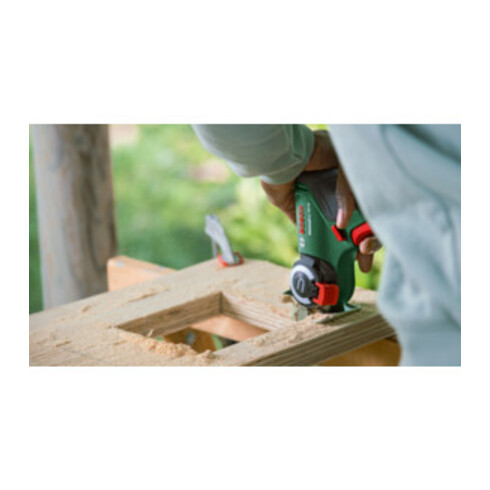 Bosch Akku-Säge mit NanoBlade-Technologie UniversalCut 18V-65