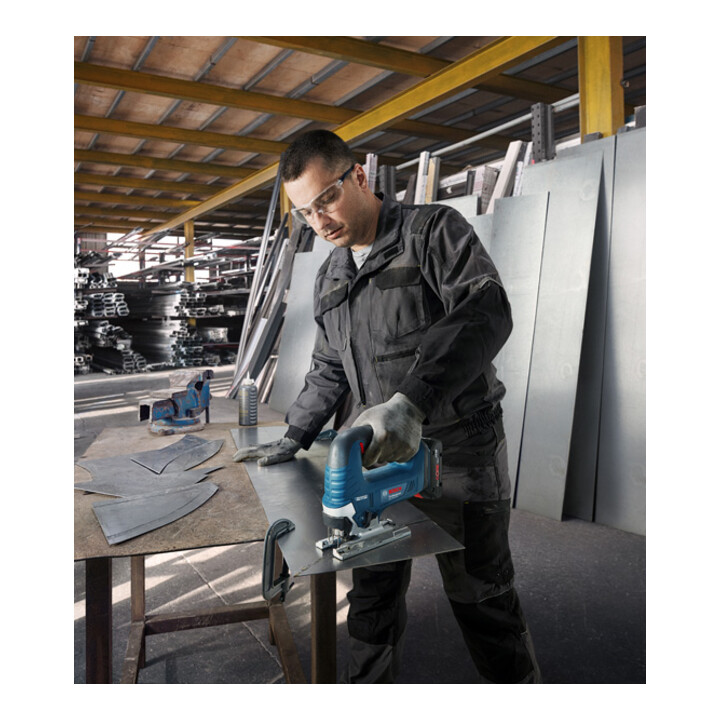 Bosch Akku-Stichsäge GST 18V-125 B