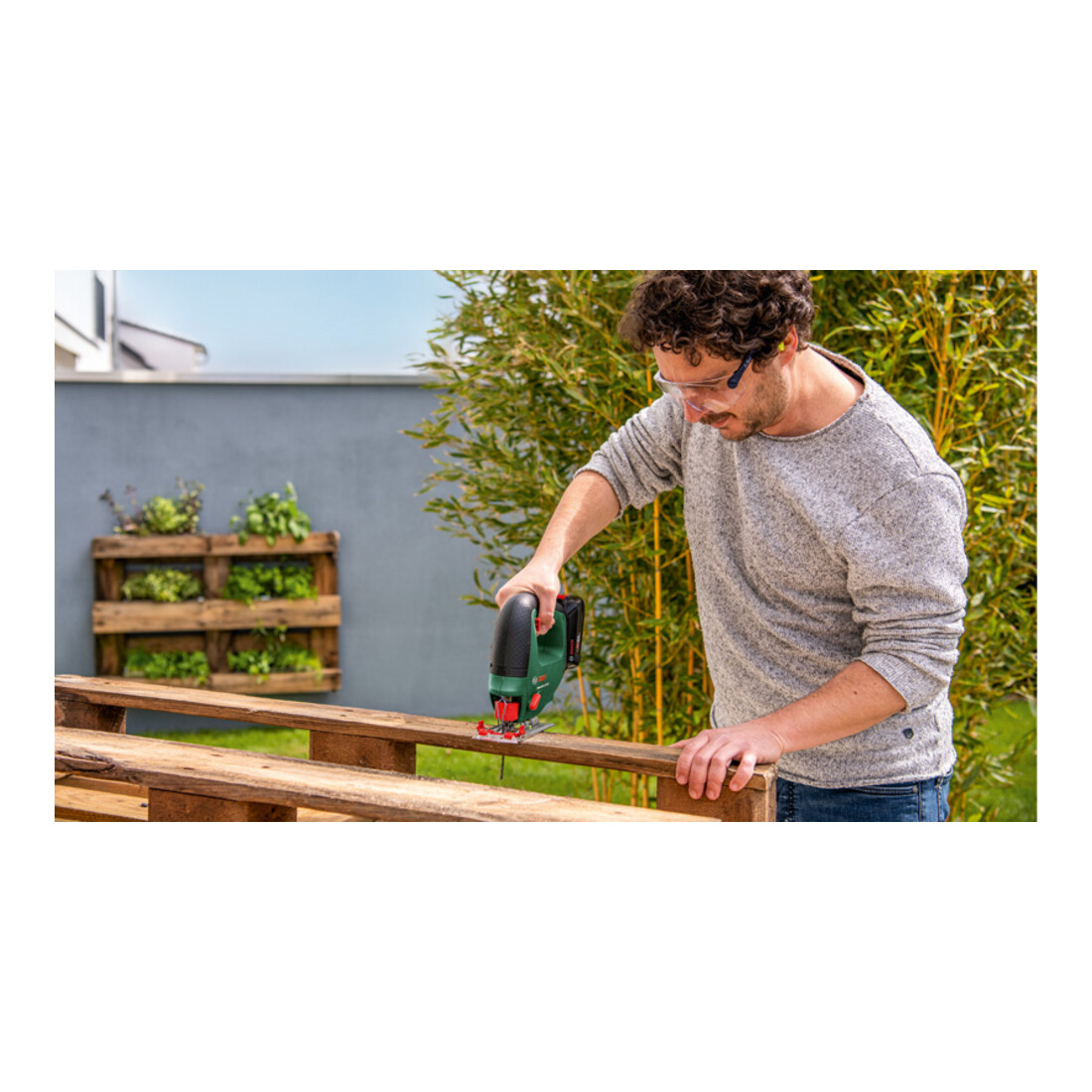 Bosch Akku-Stichsäge UniversalSaw 18V-100