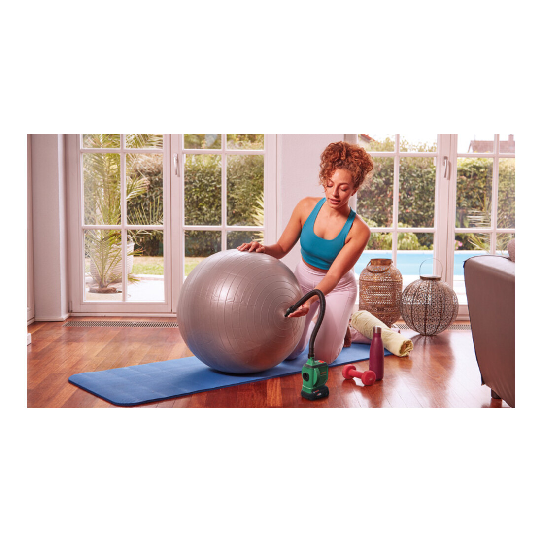 Bosch Akku-Volumenpumpe EasyInflate 18V-500, Ladegerät AL 18V-20