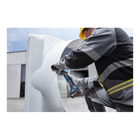 Bosch Akku-Winkelschleifer GWS 18V-11 S in L-BOXX 136