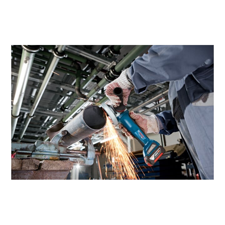 Bosch Akku-Winkelschleifer mit X-LOCK GWX 18V-10 P