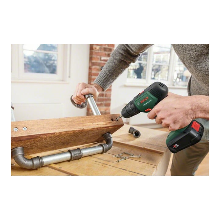 Bosch Akku-Zweigang-Schlagbohrschrauber UniversalImpact 18V mit 2x Akkupack, Ladegerät