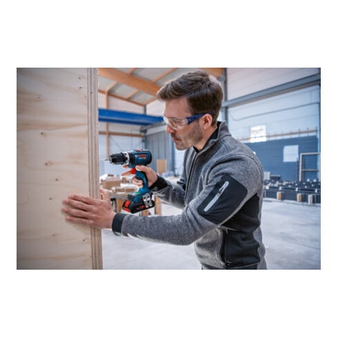 Bosch Avvitatore a percussione a batteria GSB 18V-90 C, 2 batterie ProCORE18V 4.0Ah, caricabatterie e L-BOXX