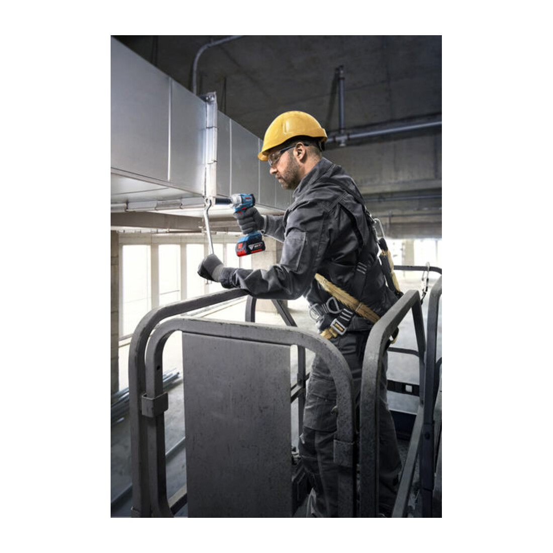 Bosch Clé à chocs sans fil GDS 18V-350 en L-BOXX
