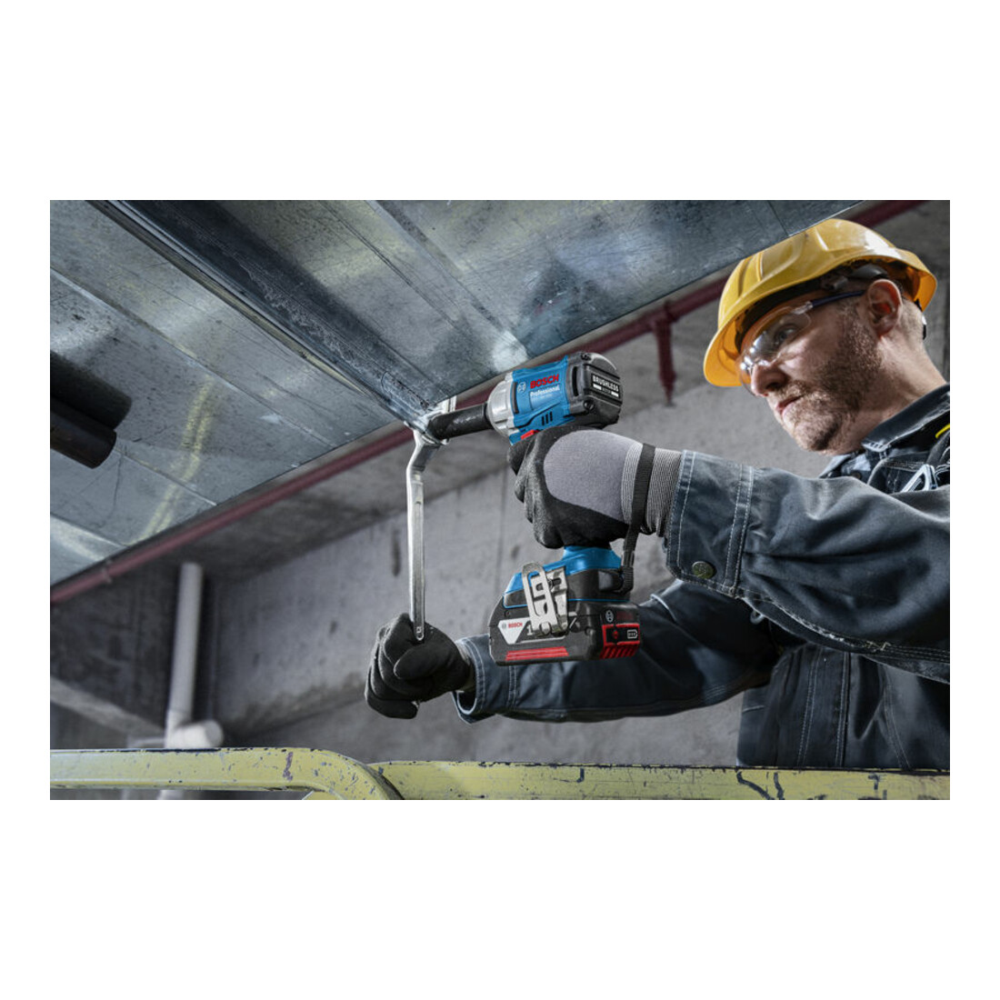 Bosch Clé à chocs sans fil GDS 18V-350 en L-BOXX