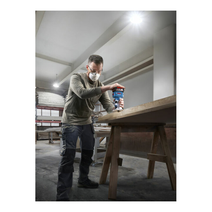 Bosch Défonceuse GLF 18V-8 en L-BOXX