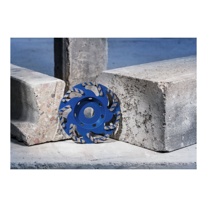 Bosch EXPERT Concrete Diamanttopfscheibe 125 x 22,23 x 4,5mm für Betonschleifer und Winkelschleifer