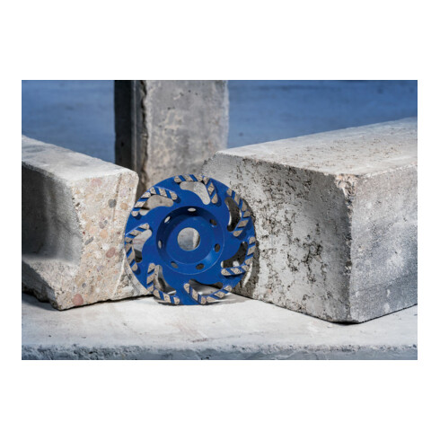 Bosch EXPERT Concrete Diamanttopfscheibe 125 x 22,23 x 4,5mm für Betonschleifer und Winkelschleifer
