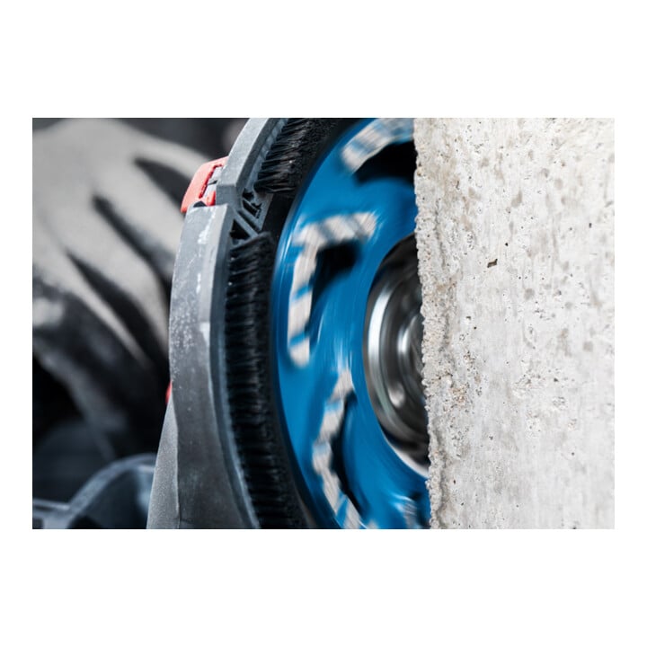 Bosch EXPERT Concrete Topfscheibe, 180 x 22,23 x 4,5 mm. Für Betonschleifer