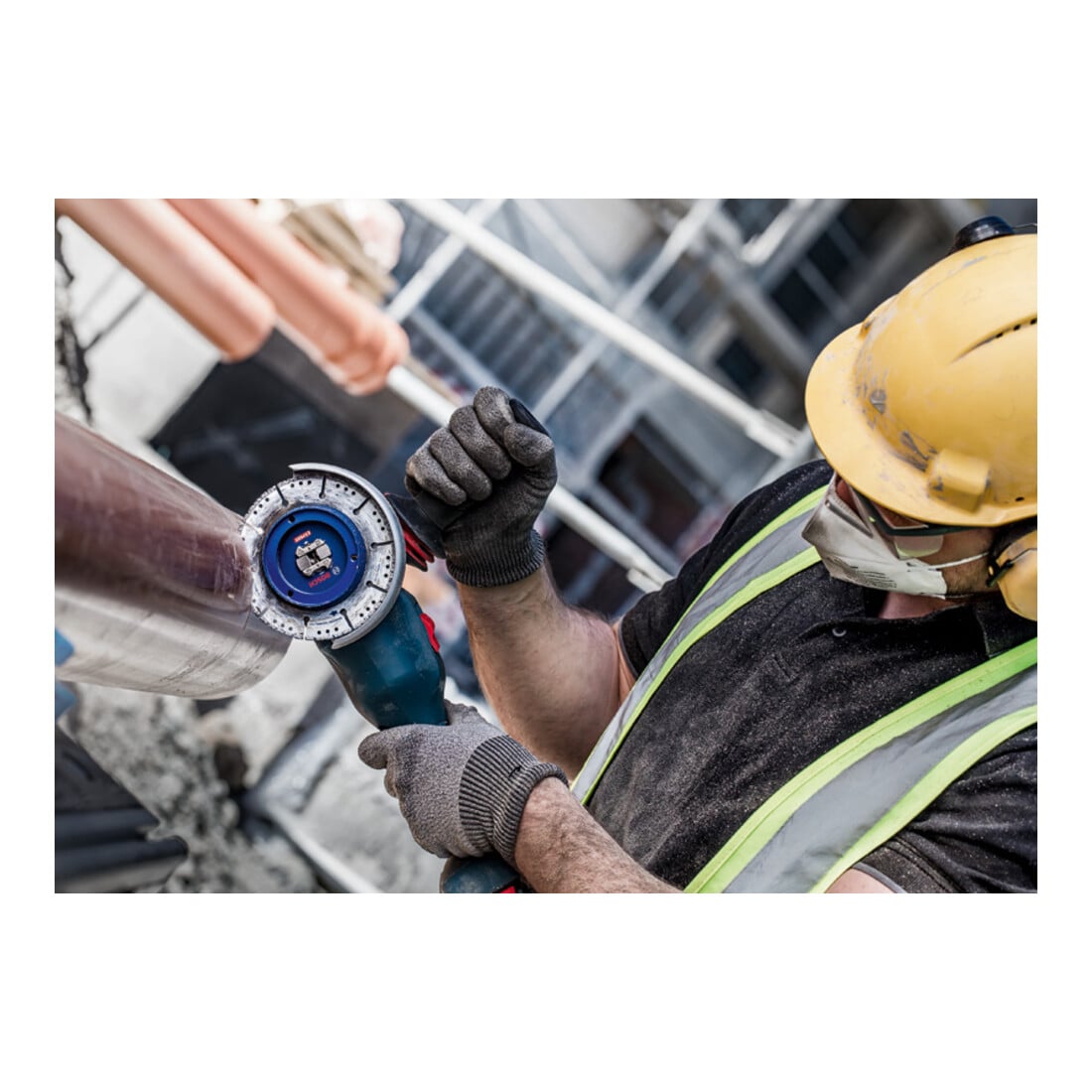 Bosch EXPERT Disque à tronçonner diamanté X-LOCK, pour petites meuleuses angulaires