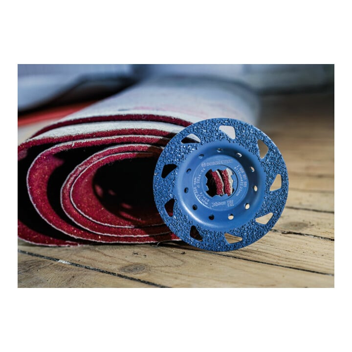 Bosch EXPERT Multi Material Carbide-Topfscheibe 115mm X-LOCK grob flach 22,23mm