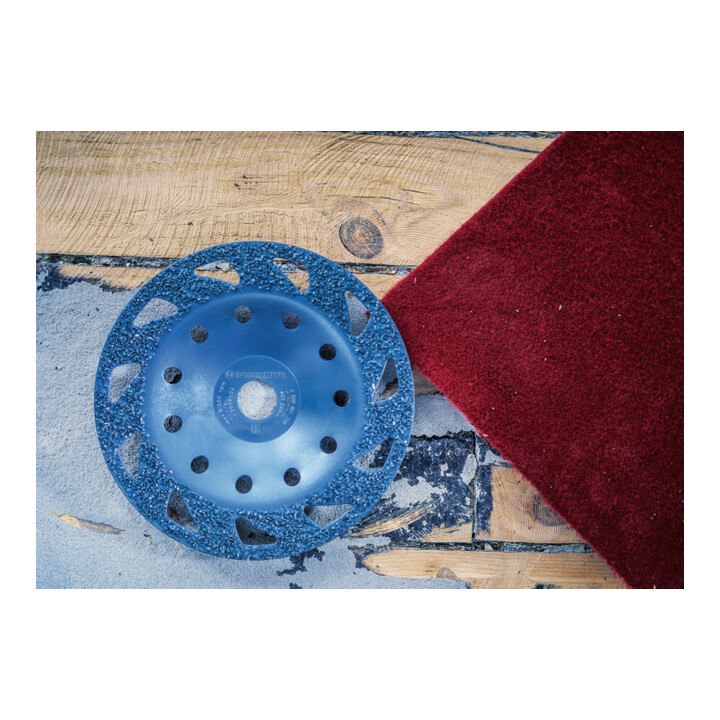 Bosch EXPERT Multi Material Carbide-Topfscheibe grob, angeschrägt, 180 mm, 22,23 mm