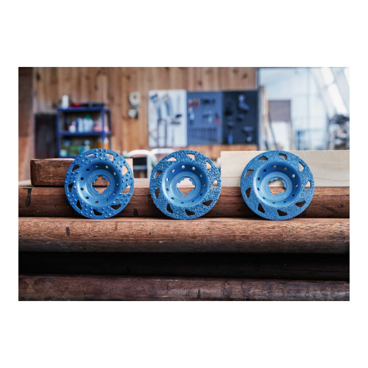 Bosch EXPERT Multi Material Carbide-Topfscheibe med., flach, X-LOCK, 115 mm, 22,23 mm