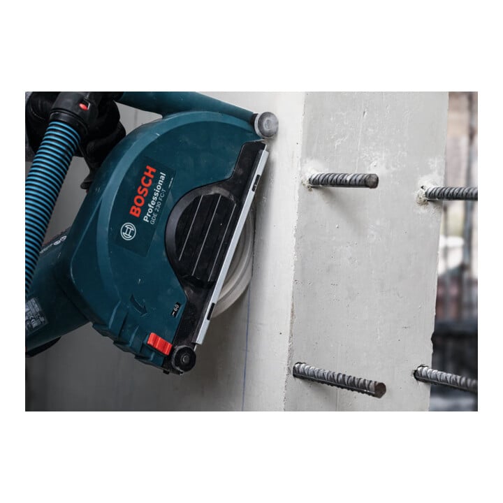 Bosch EXPERT MultiMaterial Diamanttrennscheiben 115 x 22,23 x 2,2 x 12mm für Winkelschleifer mit X-LOCK und mit Spannmutter