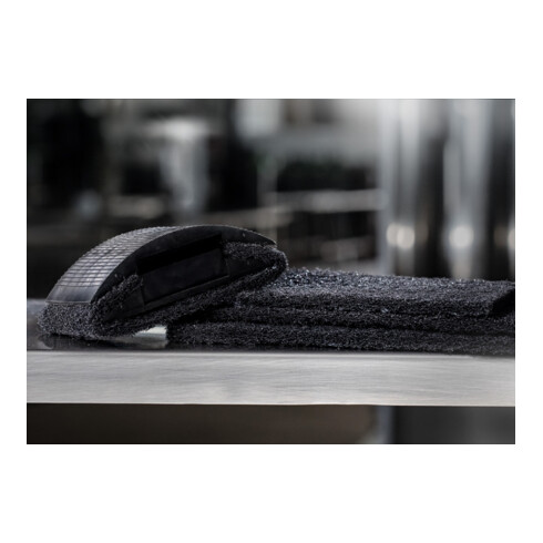 Bosch EXPERT N880 Vliespad zum Handschleifen, 152 x 229mm, Medium A