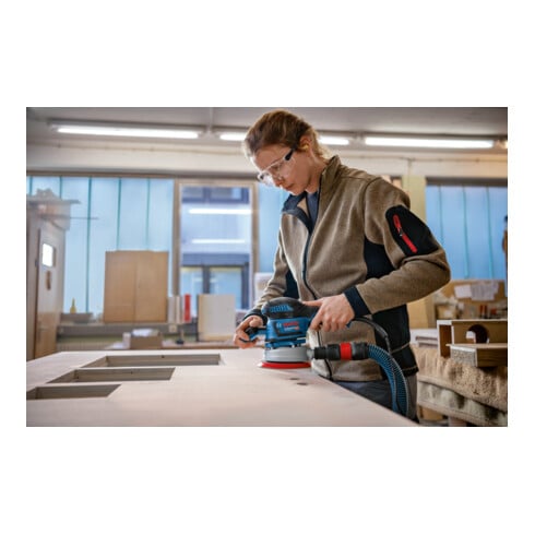 Bosch GEX 40-150 excentrische schuurmachine met 1 x M480 schuurvel en L-BOXX
