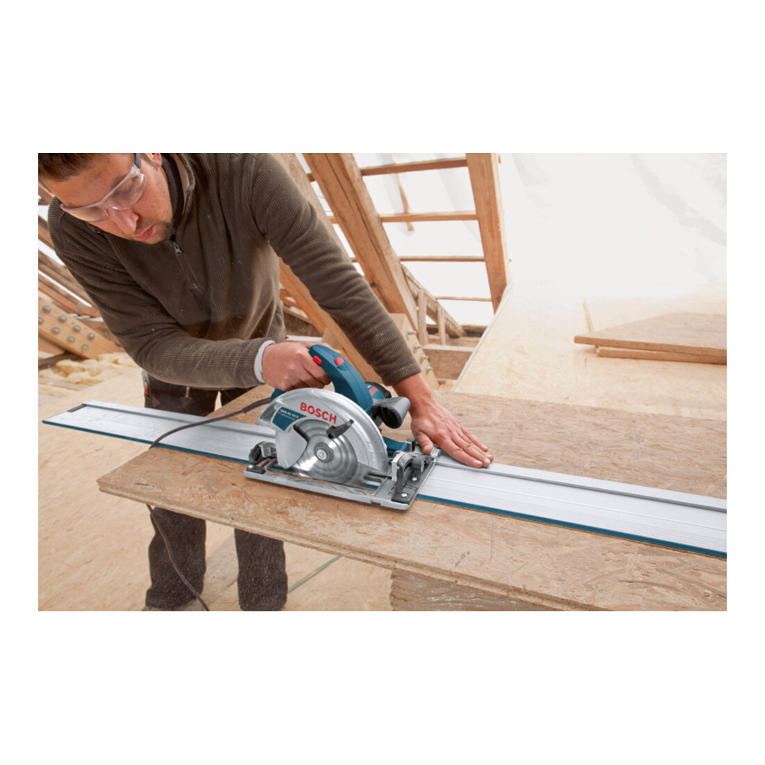 Bosch GKS 65 GCE handcirkelzaag met L-BOXX