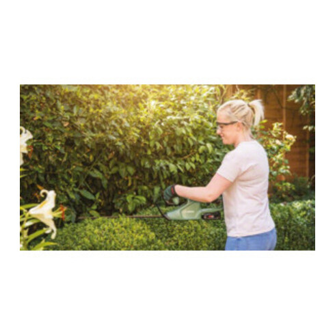 Bosch Heckenschere EasyHedgeCut 18-45 mit 1x Akkupack, Ladegerät,Messerabdeckung