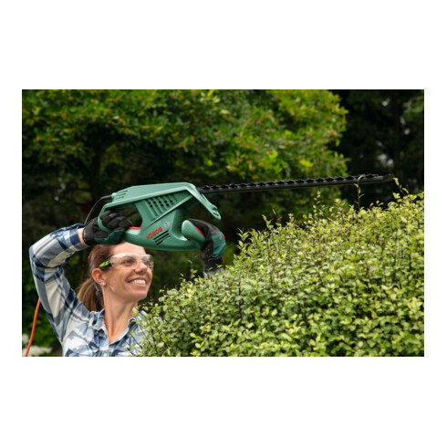 Bosch Heckenschere EasyHedgeCut 55