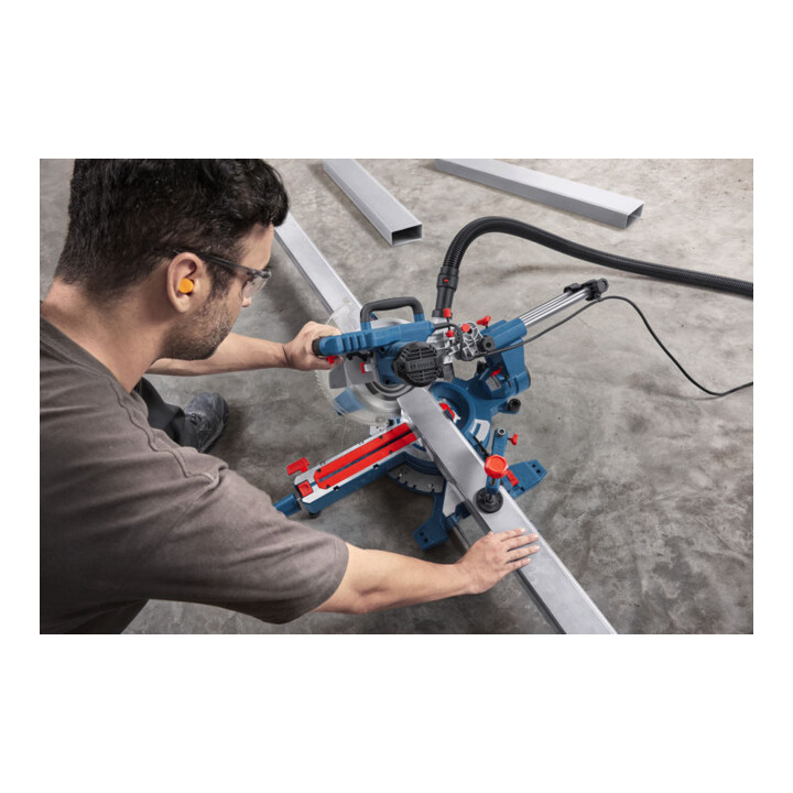 Bosch Kapp- und Gehrungssäge GCM305-216S PRO kabelgebunden