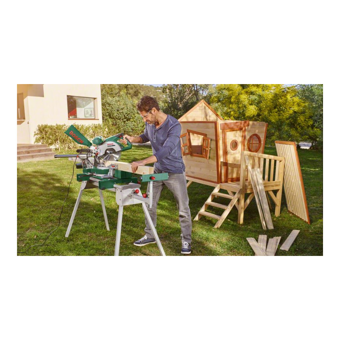 Bosch Kapp- und Gehrungssäge PCM 8 SD, mit Zug- und Dualbevel-Funktion