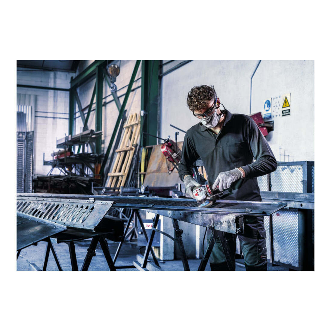 Bosch kegelborstel Clean for Metal gegolfd