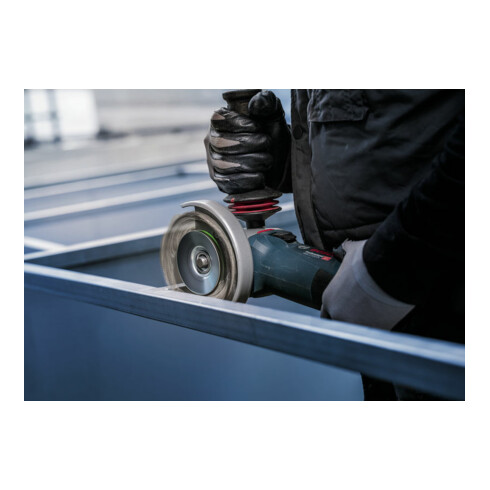 Bosch kegelborstel Clean for Metal gegolfd