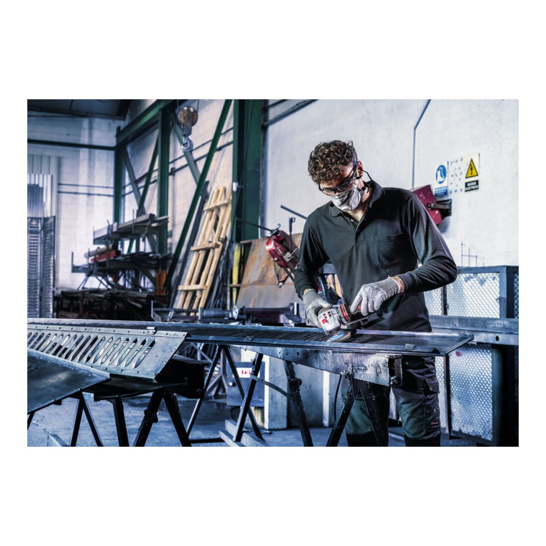 Bosch kegelborstel Clean for Metal gegolfd