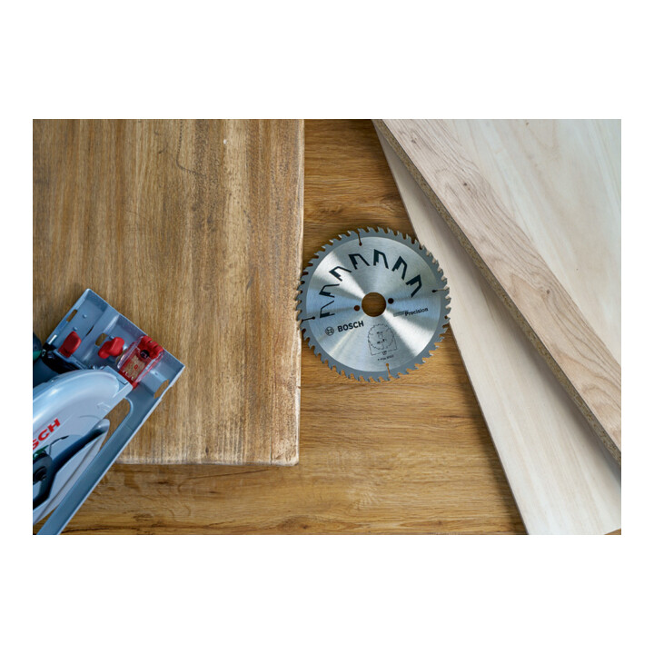 Bosch Lame de scie circulaire PRECISION D= 210 mm, Alésage= 30 mm, Z= 24