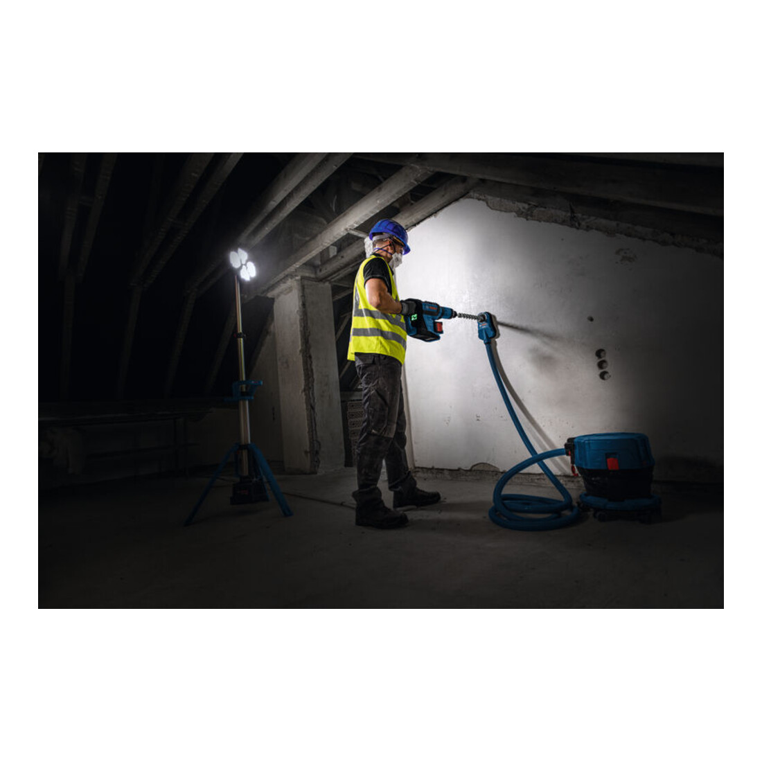 Bosch Lampada da cantiere a batteria GLT18V-5000